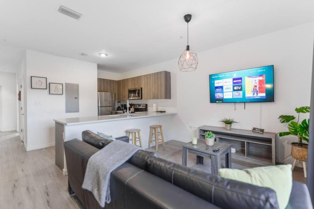 Wonderful Townhouse With 3 Bedrooms Маями Екстериор снимка