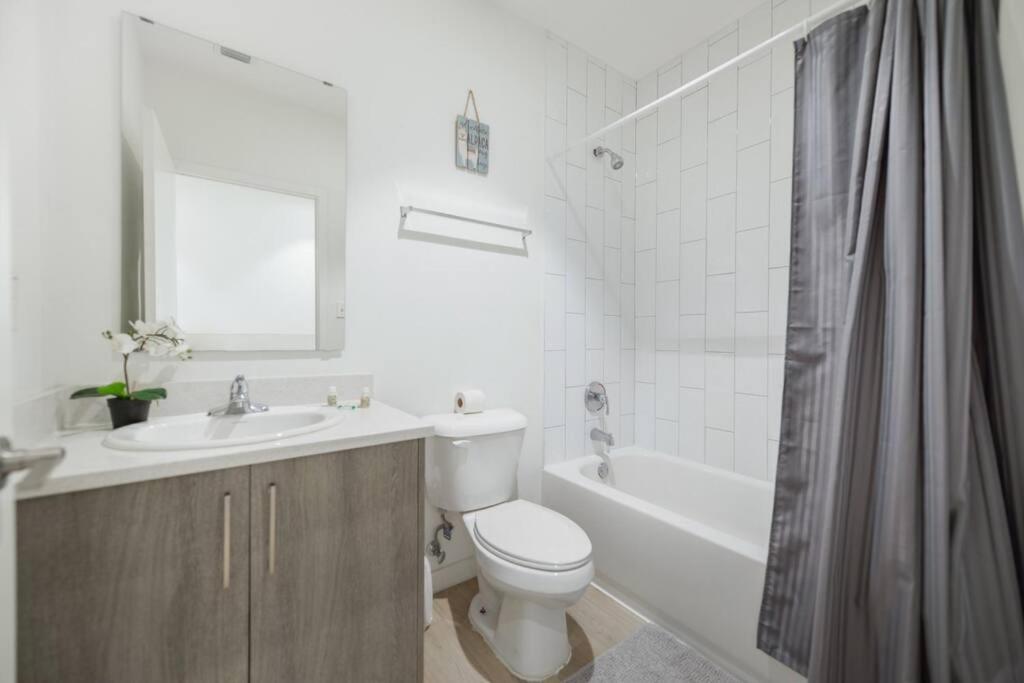 Wonderful Townhouse With 3 Bedrooms Маями Екстериор снимка